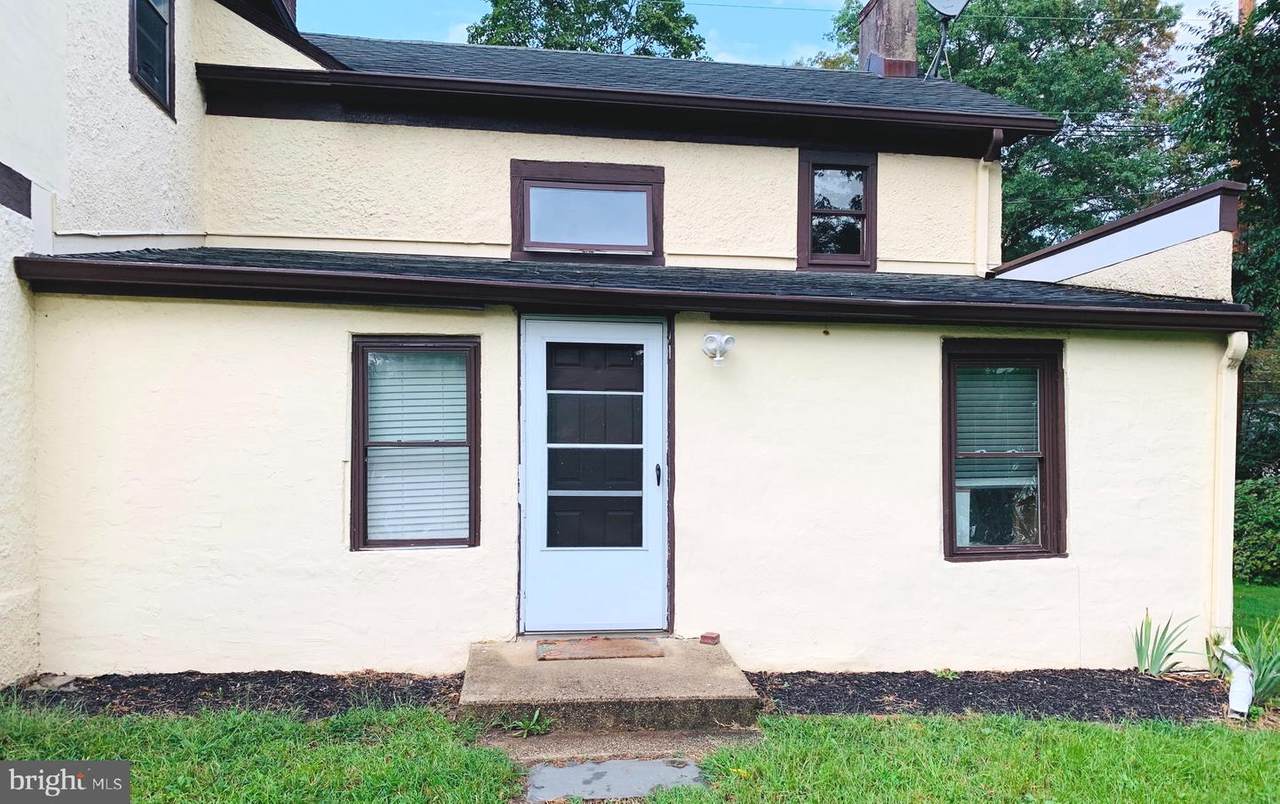 124 Washington Road - Photo 1