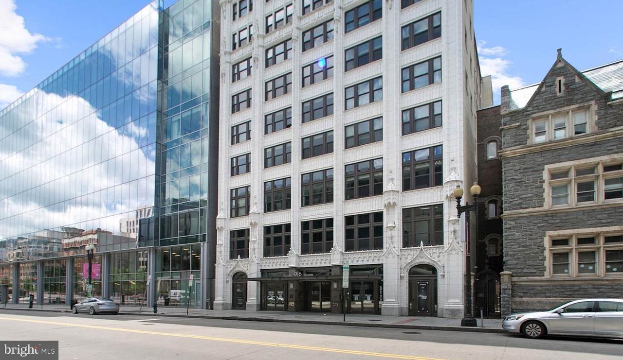 916 G Street - Photo 1