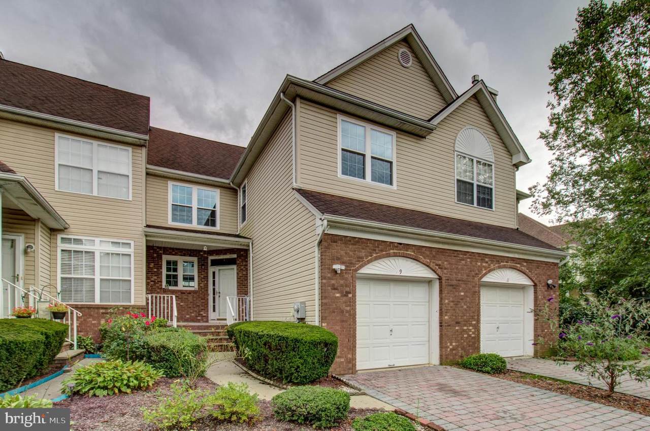 9 Thoreau Court - Photo 1