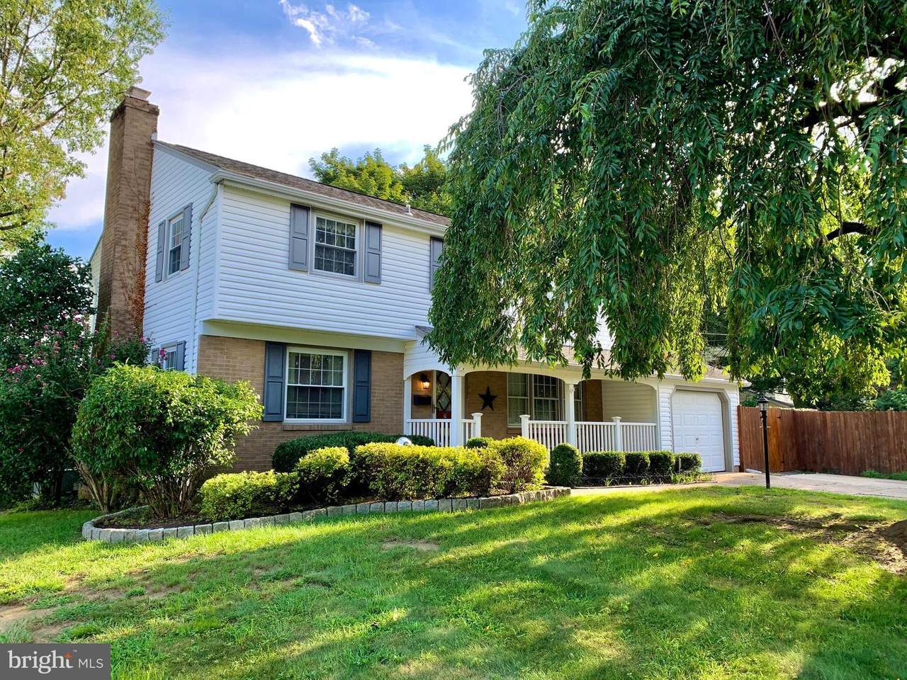 822 Heritage Road - Photo 1