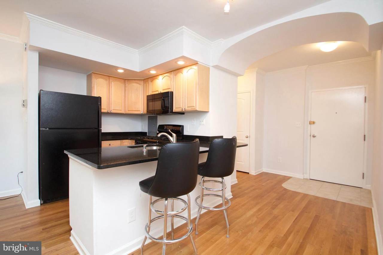 2755 Ordway Street - Photo 1