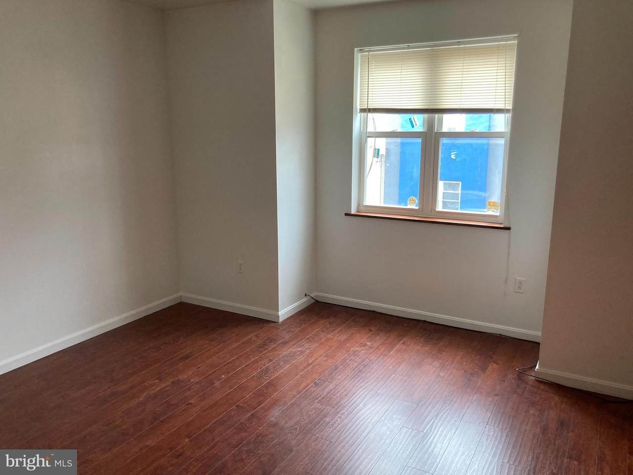 1930 7TH Street - Photo 1