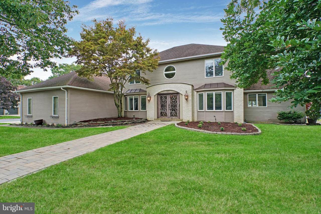 413 Brandywine Avenue - Photo 1