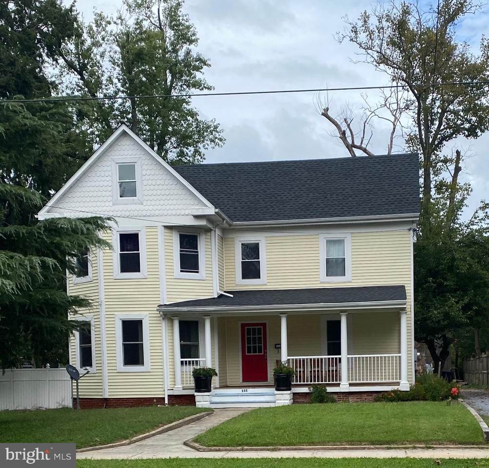 111 5TH Avenue - Photo 1