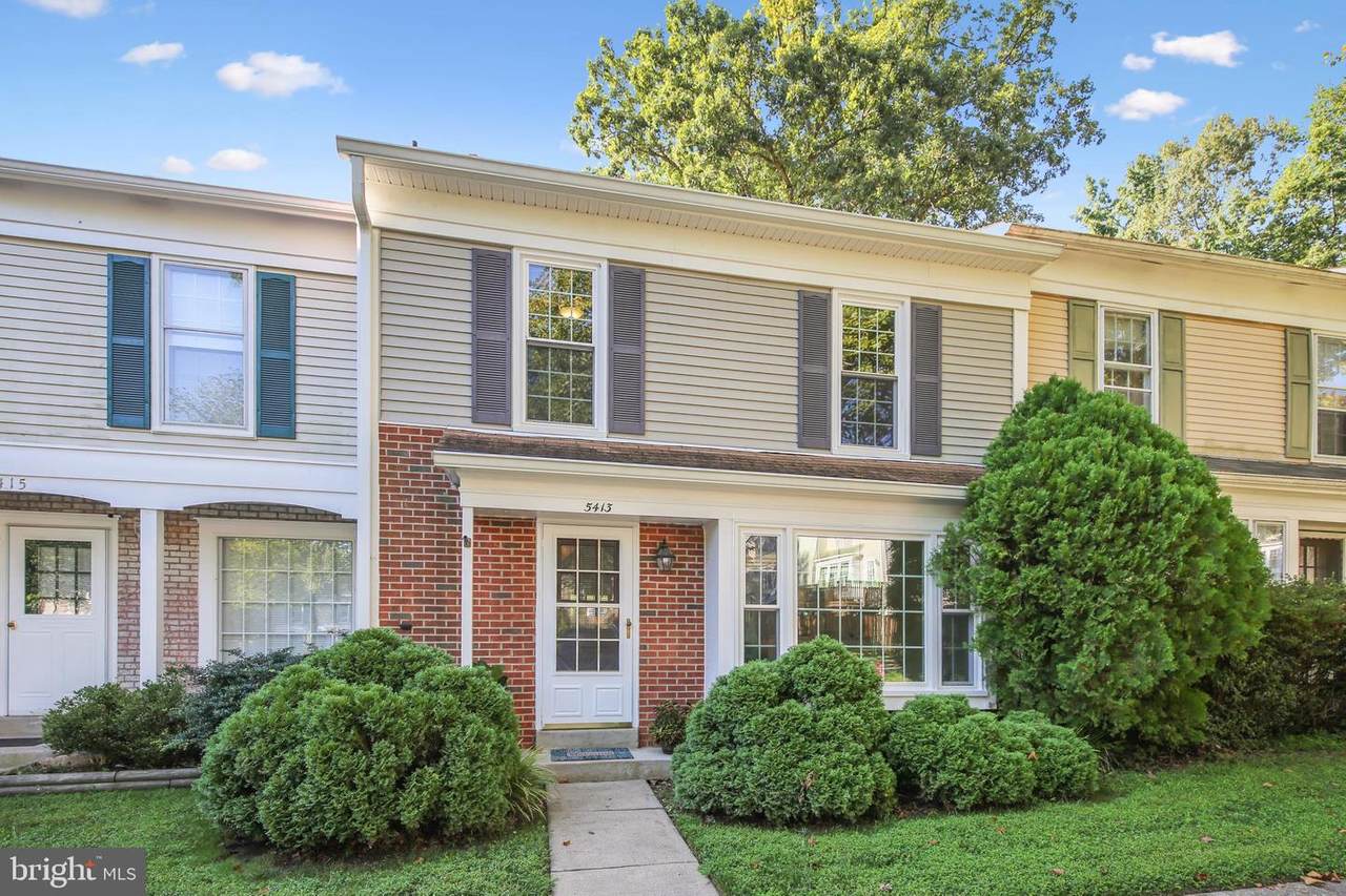 5413 Leeway Court - Photo 1