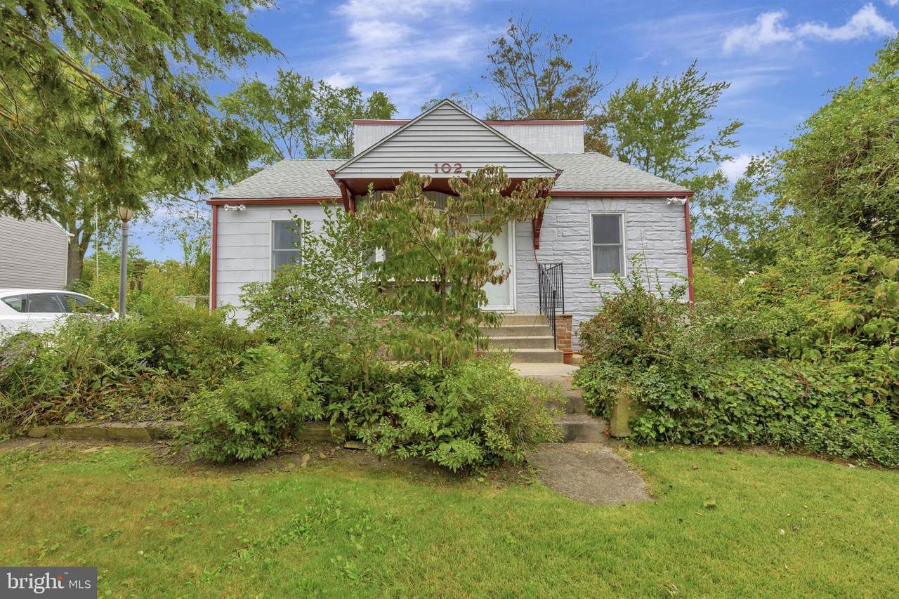 102 Carolina Avenue - Photo 1
