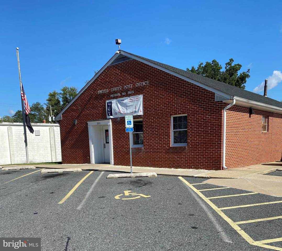 301 Main Street - Photo 1