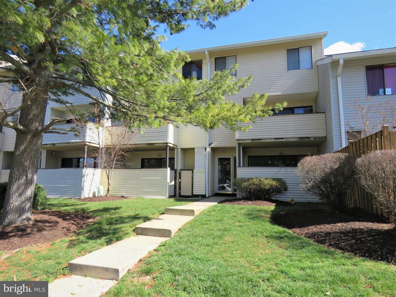 8718 Village Square Drive - Photo 1