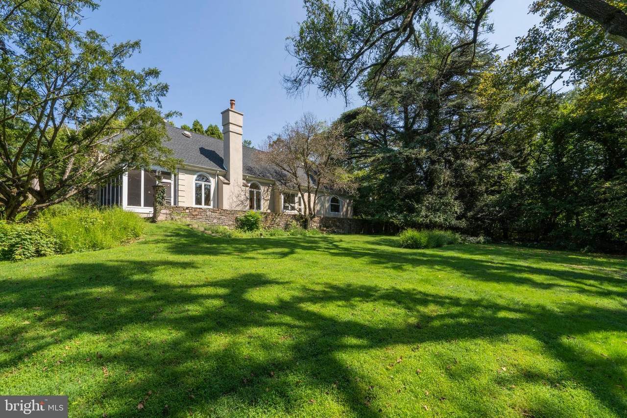 145 Bells Mill Road - Photo 1