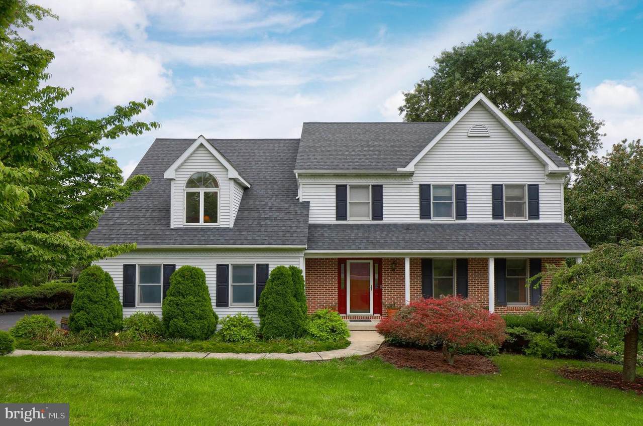 2505 Brookside Drive - Photo 1
