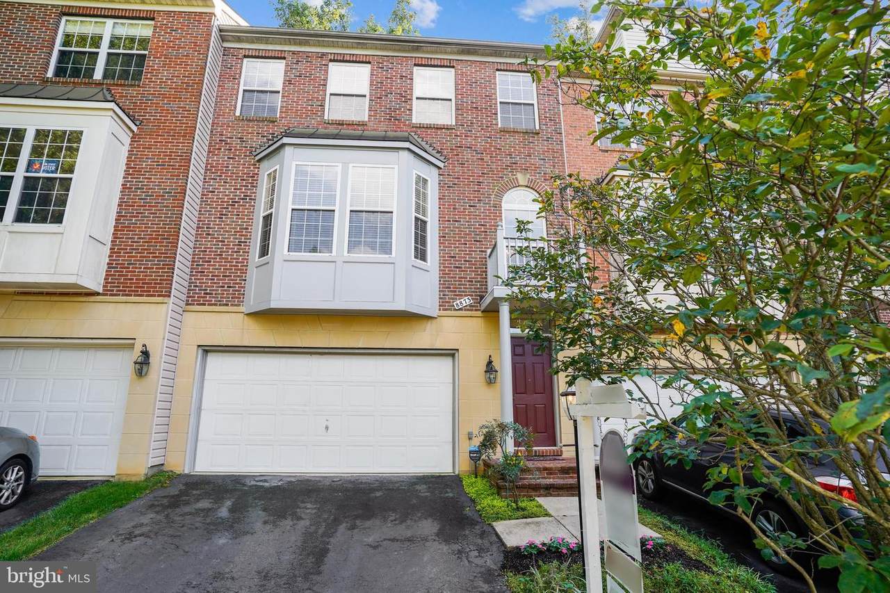 8873 Royal Doulton Lane - Photo 1