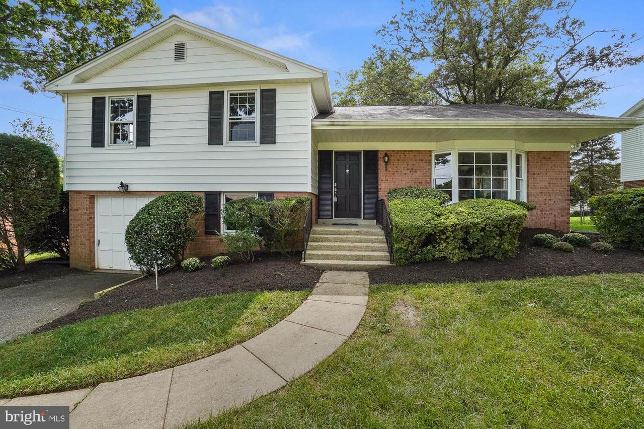1609 Crestline Road - Photo 1
