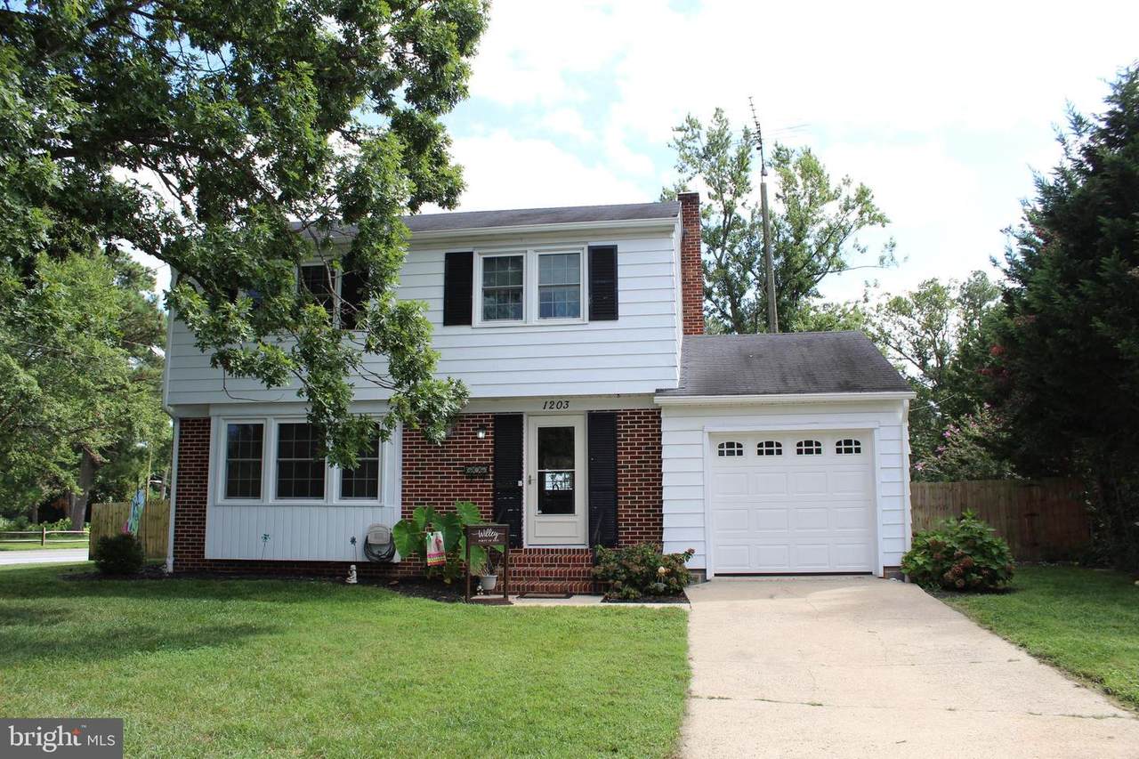 1203 Dulany Street - Photo 1