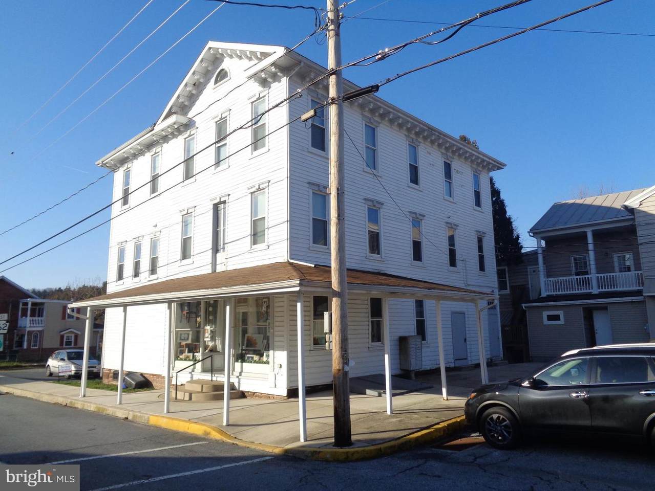8 York & Broadway Street - Photo 1