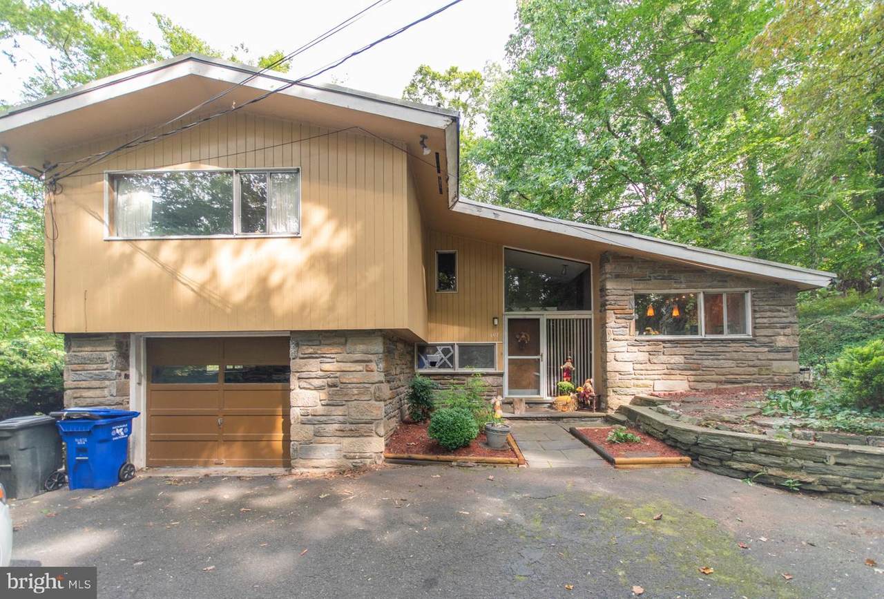 107 Ashmead Road - Photo 1
