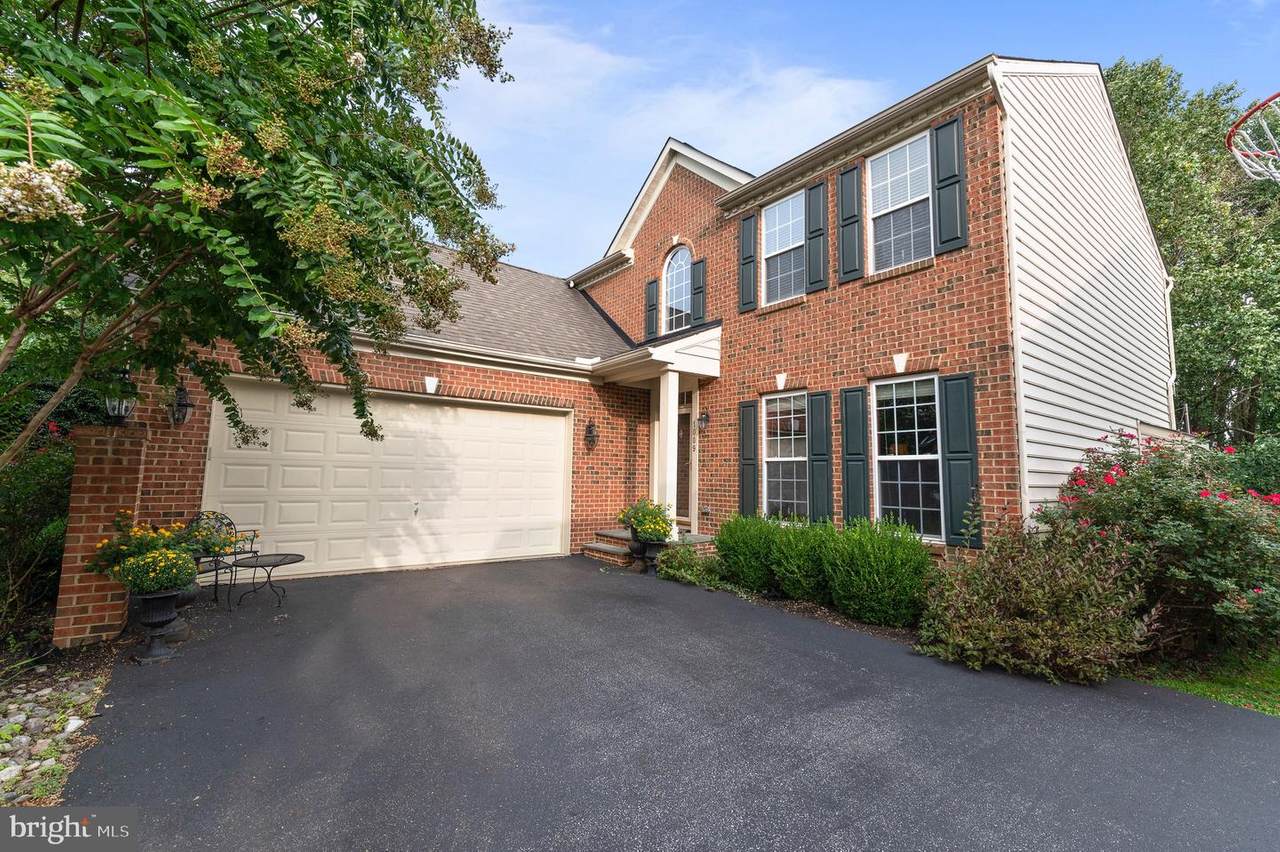 1009 Arbor Way - Photo 1