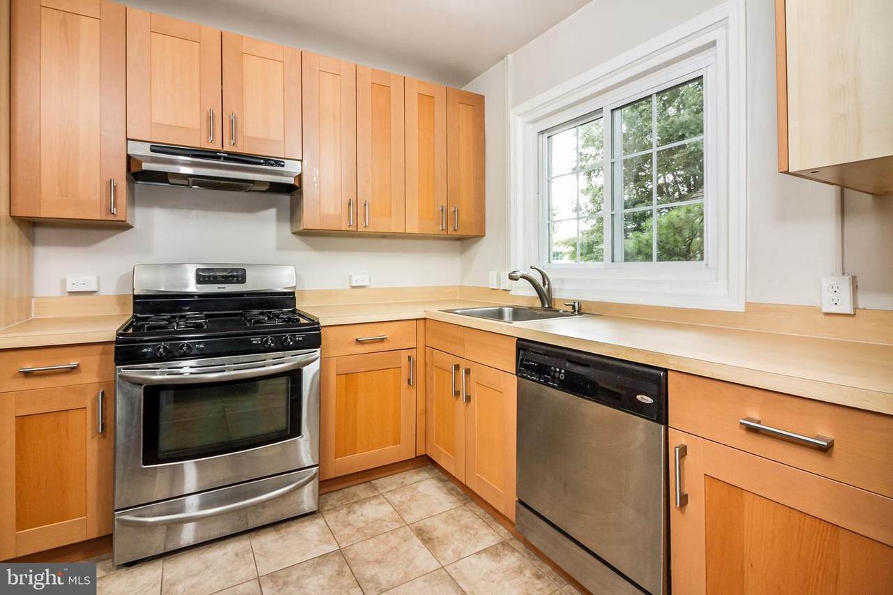1124 Valley Drive - Photo 1