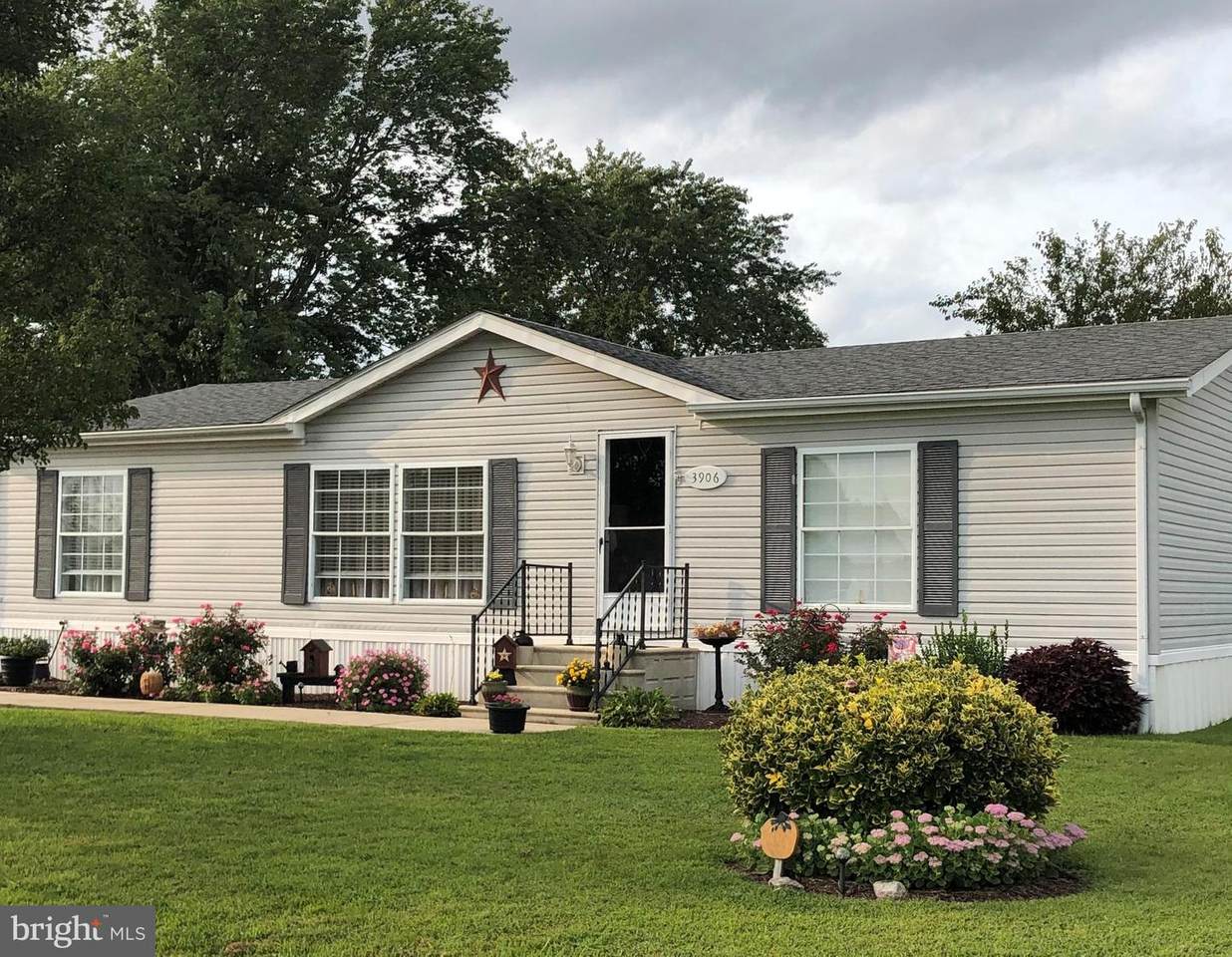 3906 Jeff Court - Photo 1