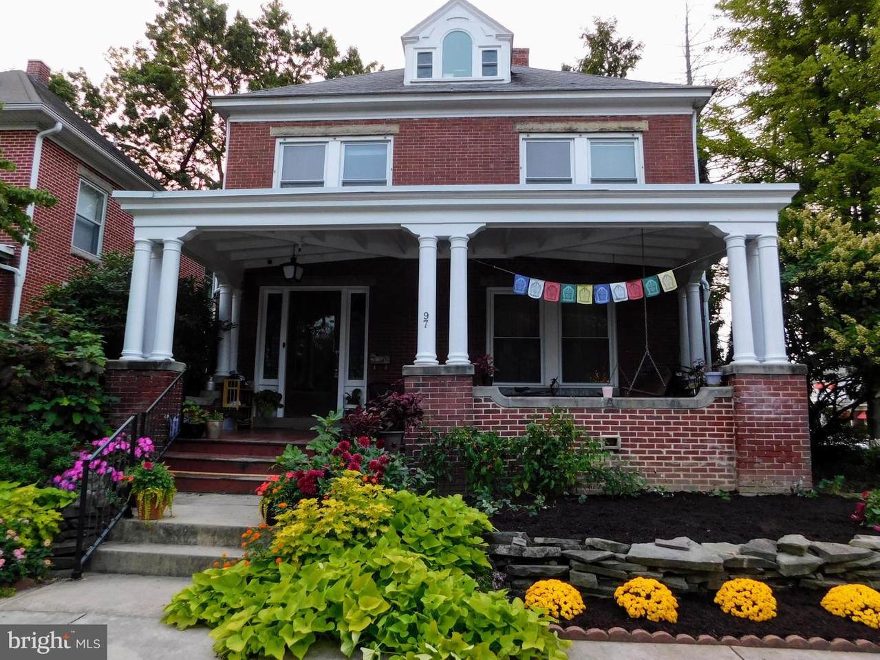 97 Glen Street - Photo 1