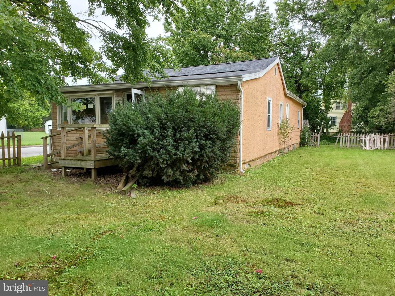 138 Lanning Avenue - Photo 1