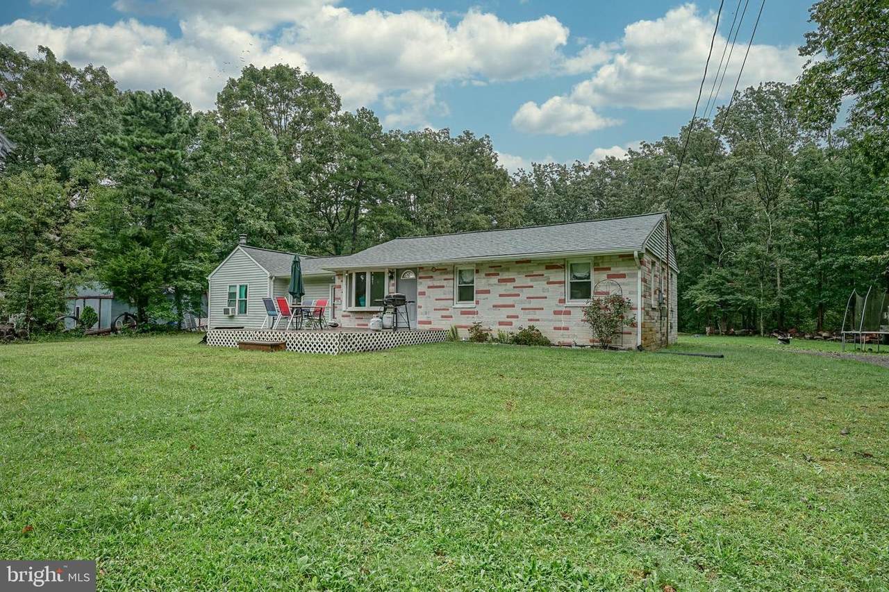 170 New Brooklyn Road - Photo 1