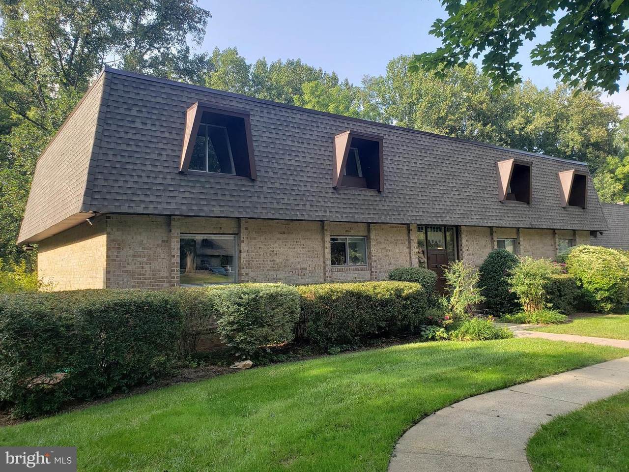 11606 Vantage Hill Road - Photo 1