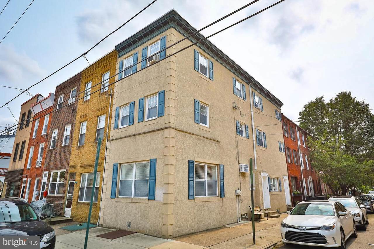 916 Catharine Street - Photo 1