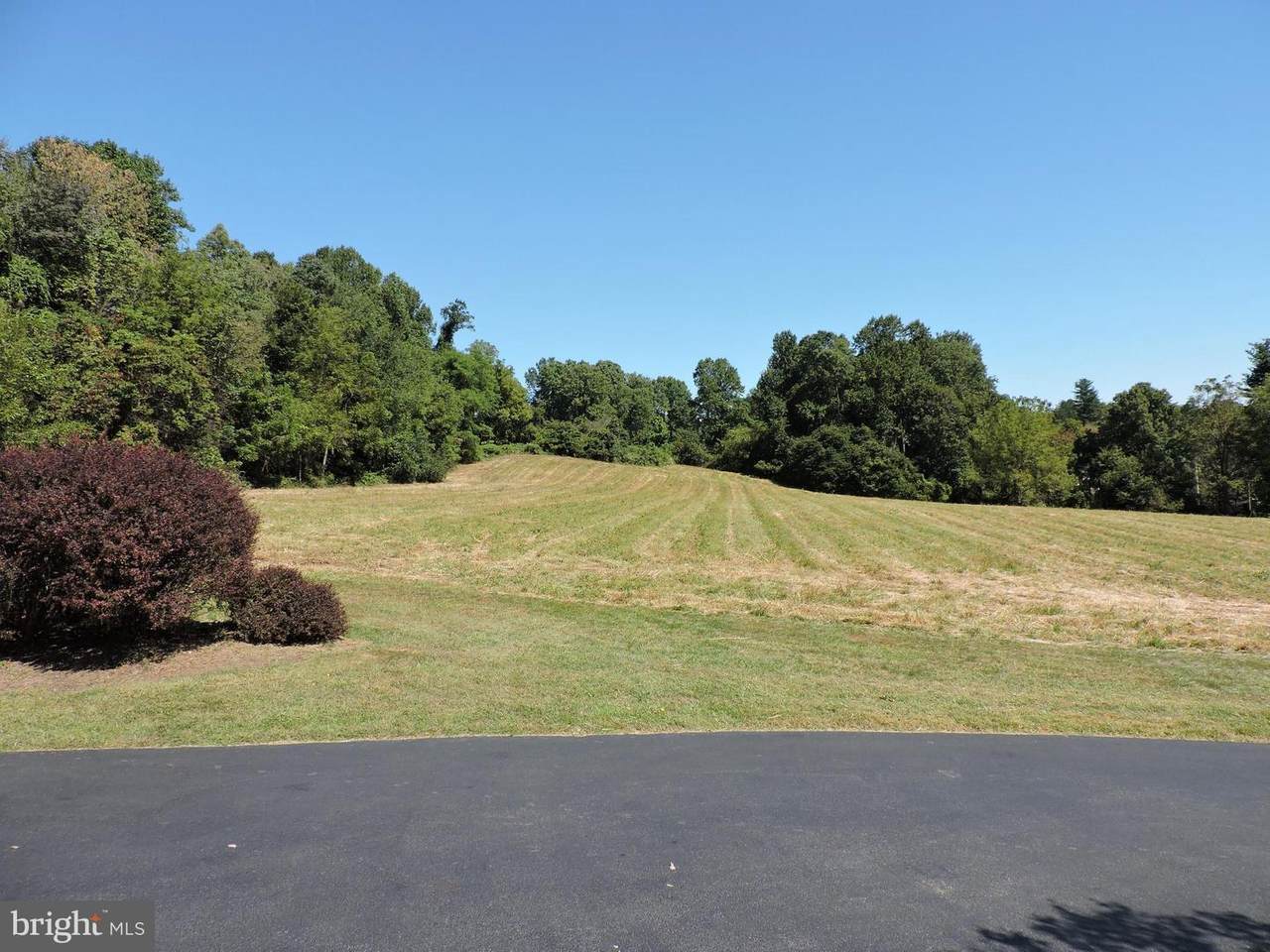 1063 Saint Matthews Road - Photo 1