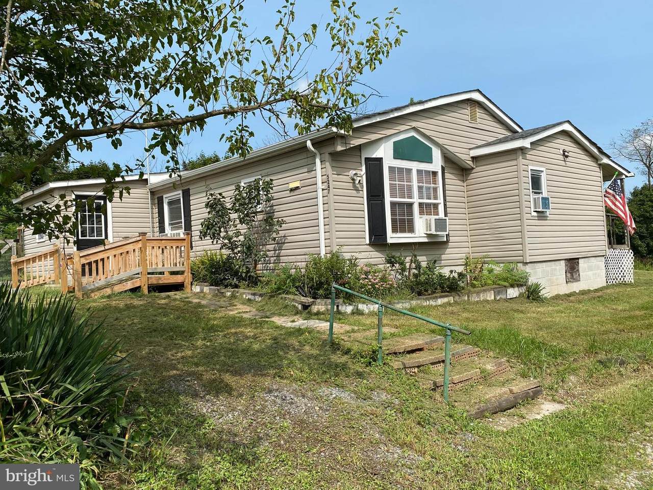 5247 Jack Rd. - Photo 1