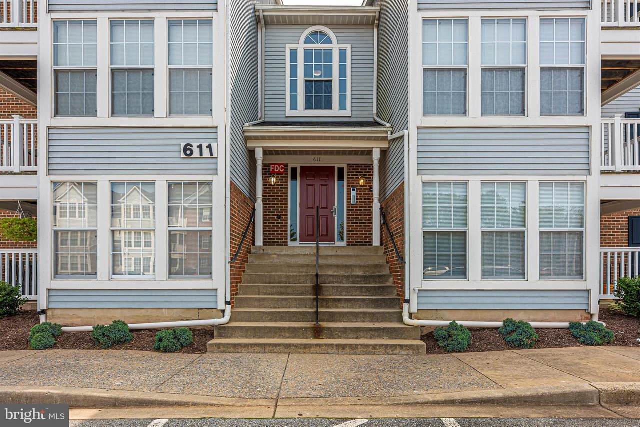 611 Himes Avenue - Photo 1