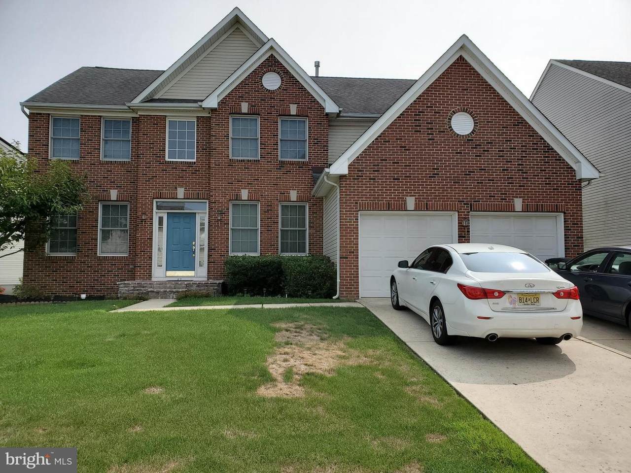 37 Sawgrass Drive - Photo 1