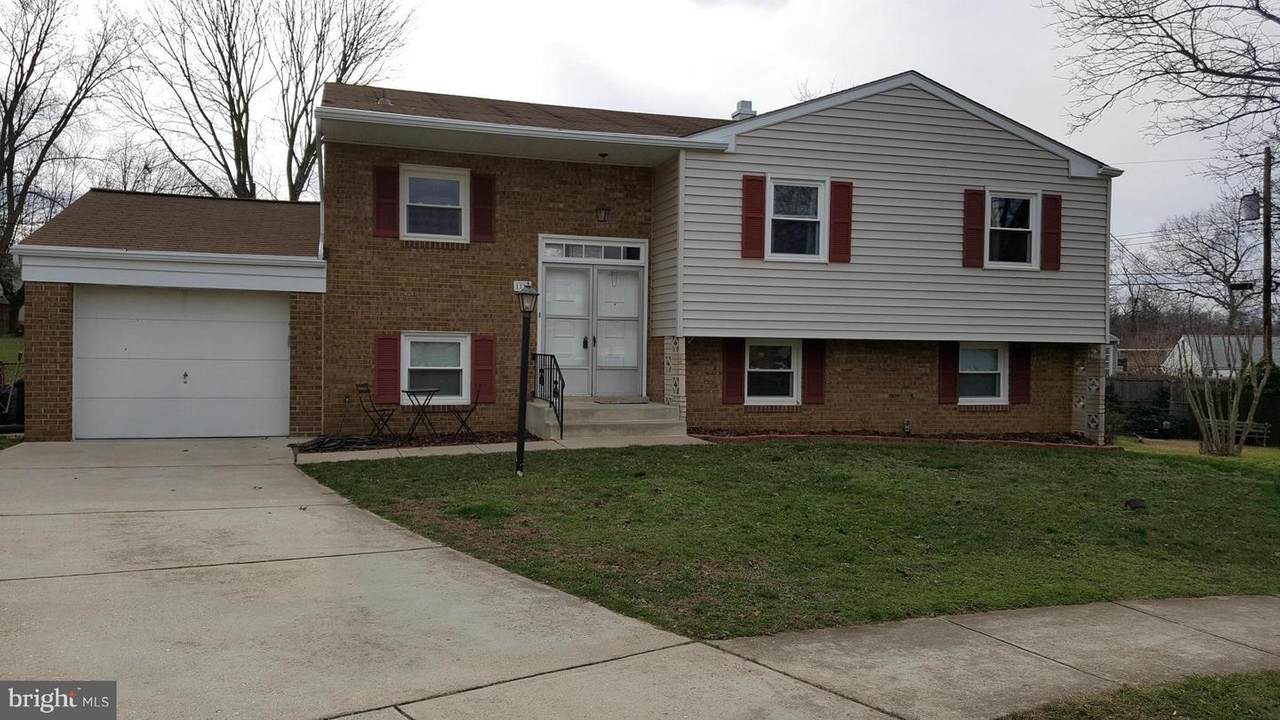 1118 Court Revere - Photo 1