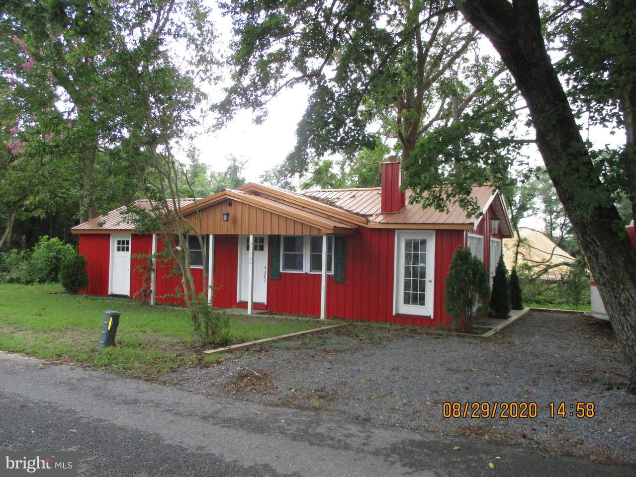 37300 Harmon Street - Photo 1