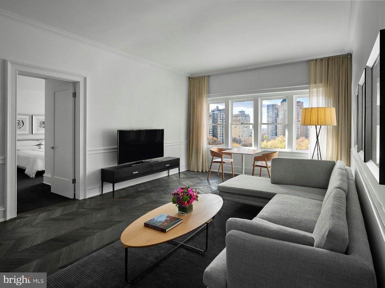 135 18TH Street - Photo 1