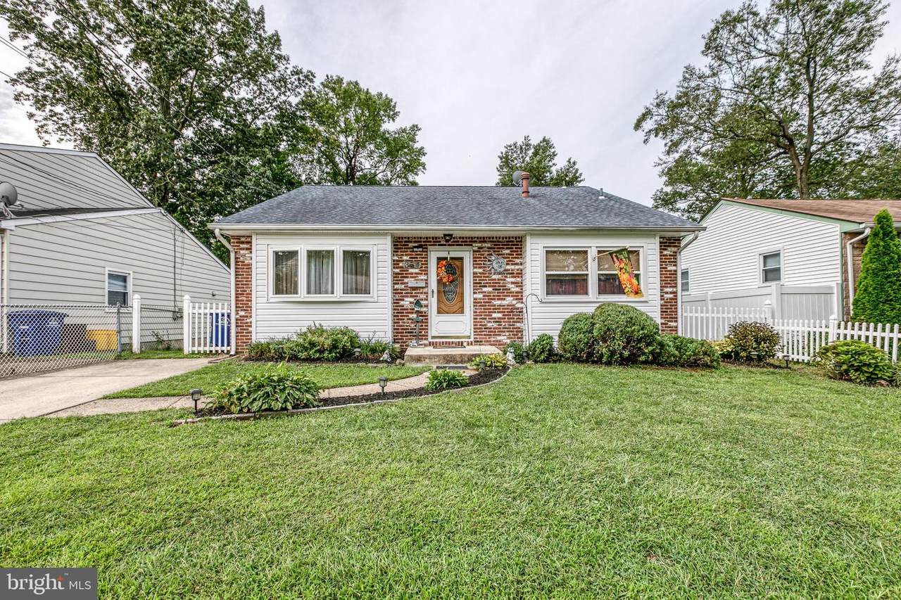 354 Crawford Avenue - Photo 1
