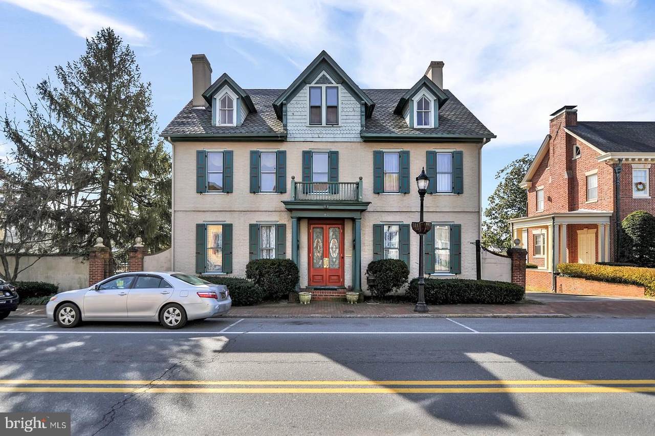 112 Front Street - Photo 1