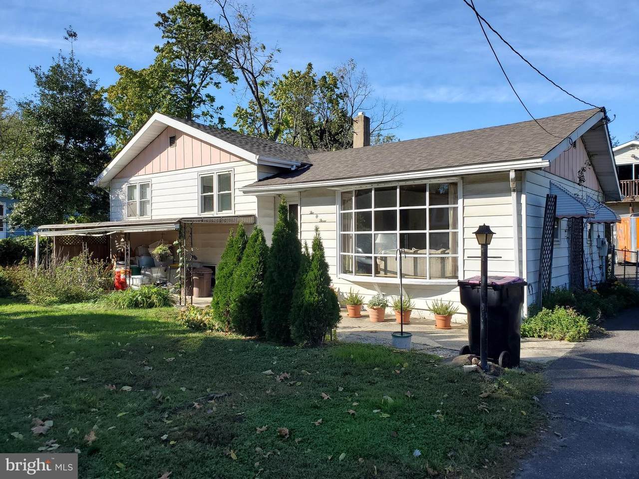 203 Almonesson Road - Photo 1
