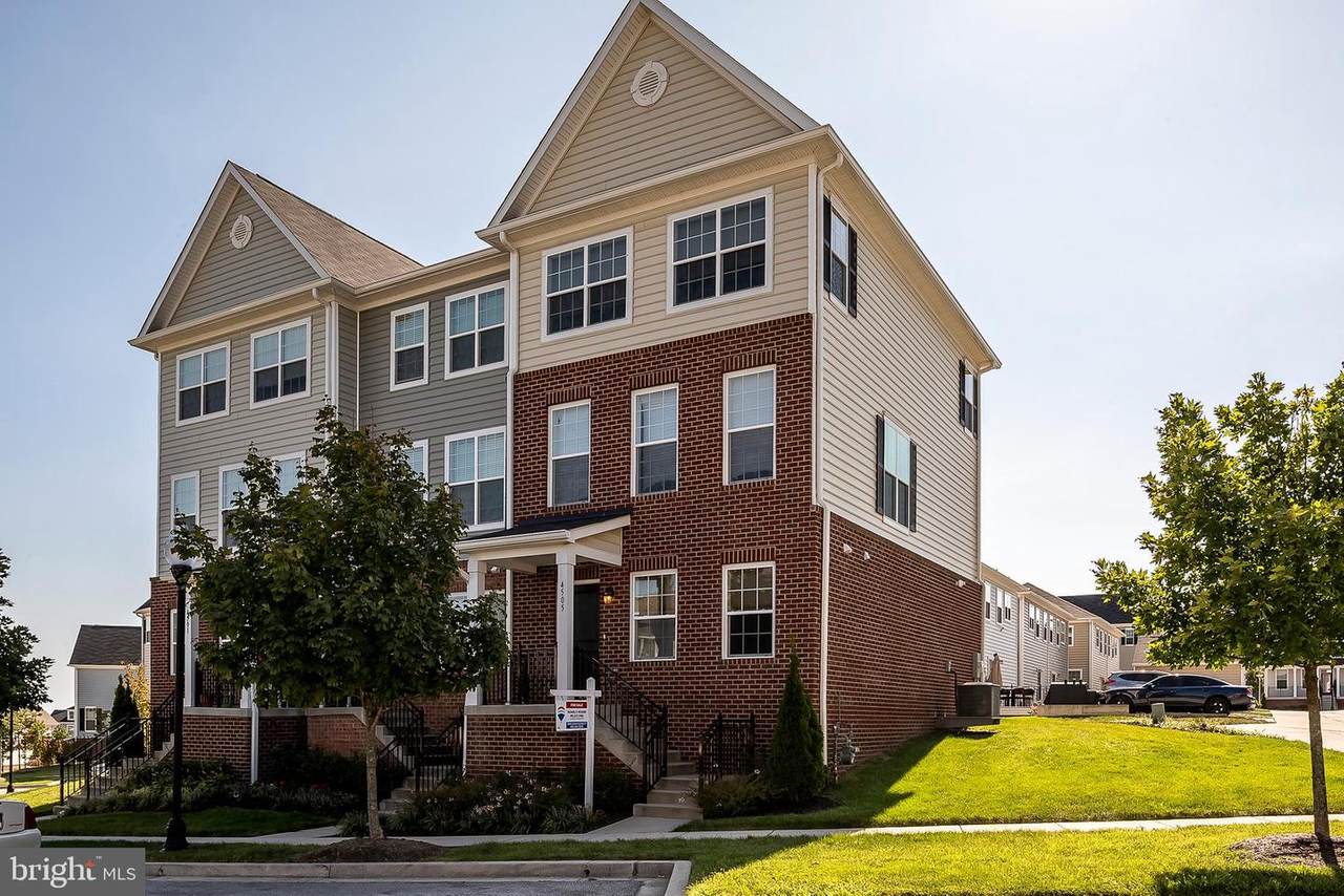 4505 Maple Wood Drive - Photo 1