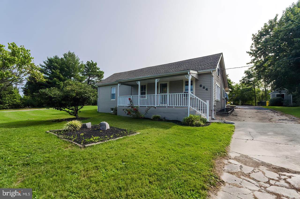 684 Cemetery Road - Photo 1