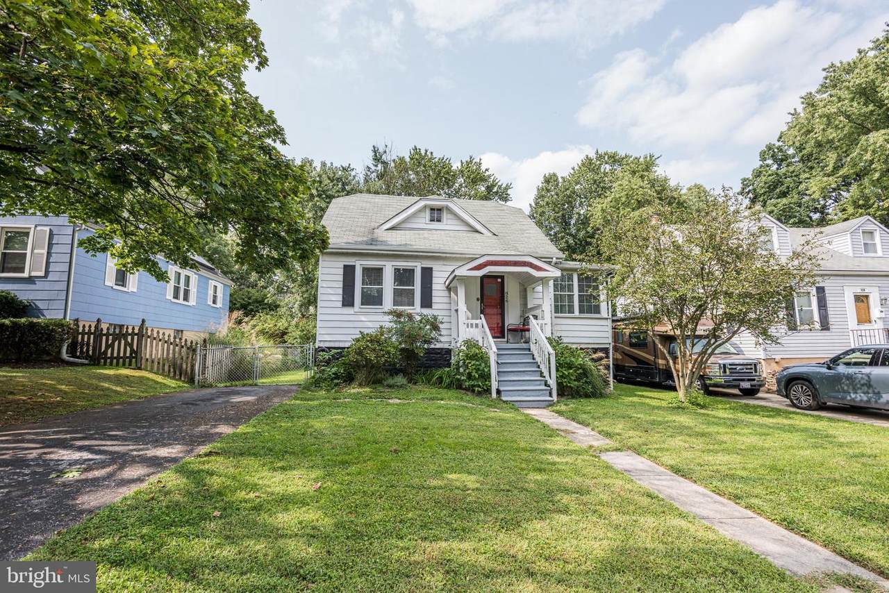 826 Cedarcroft Road - Photo 1