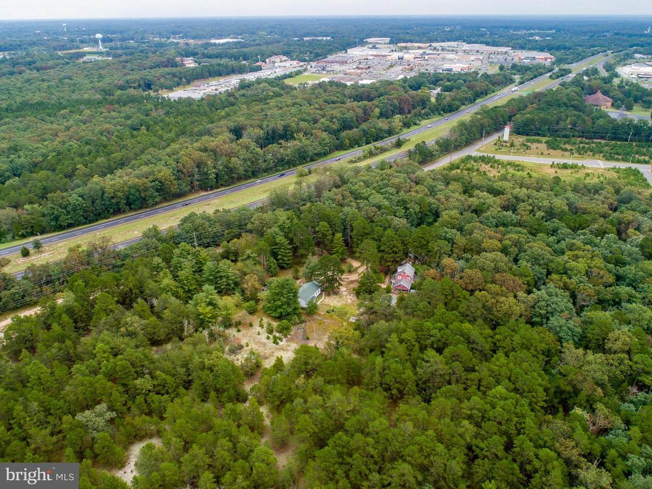 417 Bluebird Lane - Photo 1