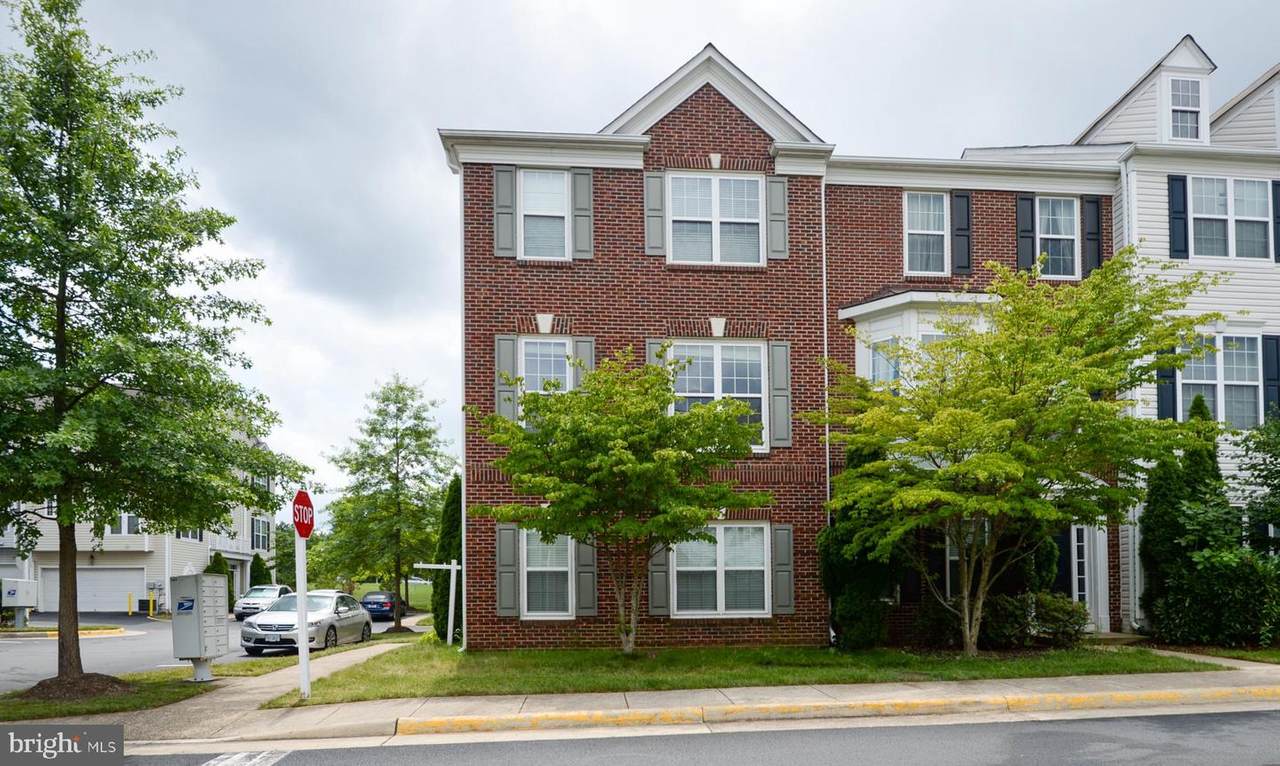 5070 Village Fountain Place - Photo 1