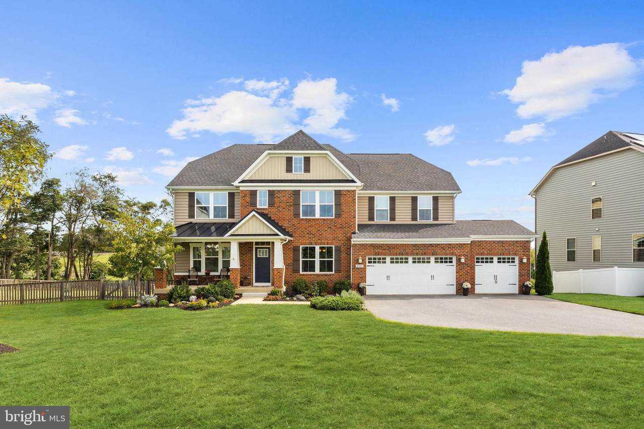 18305 Chelsea Knolls Drive - Photo 1