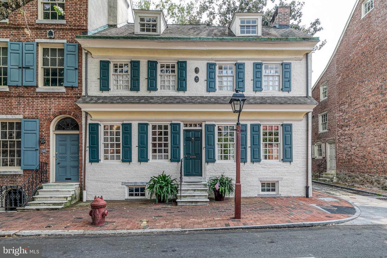 220-22 Spruce Street - Photo 1