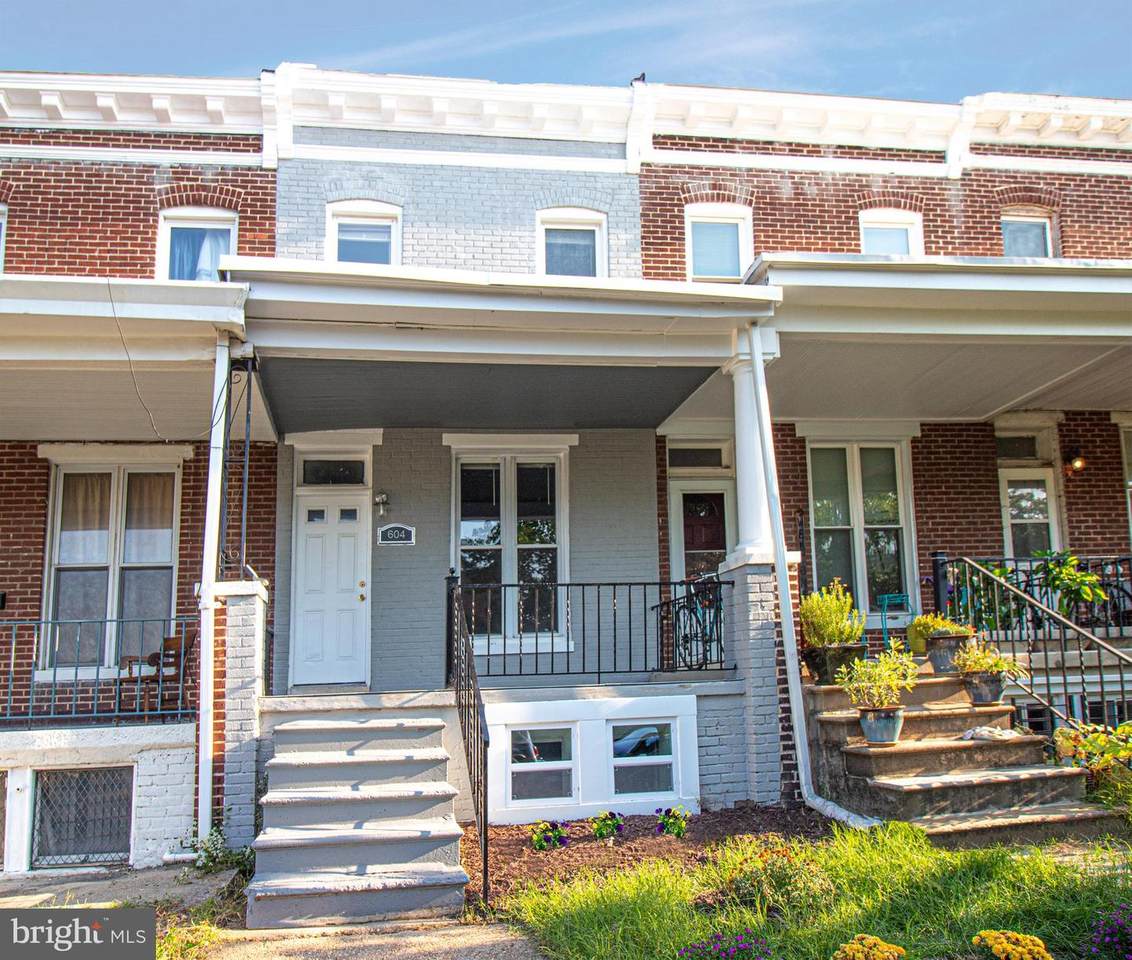 604 37TH Street - Photo 1