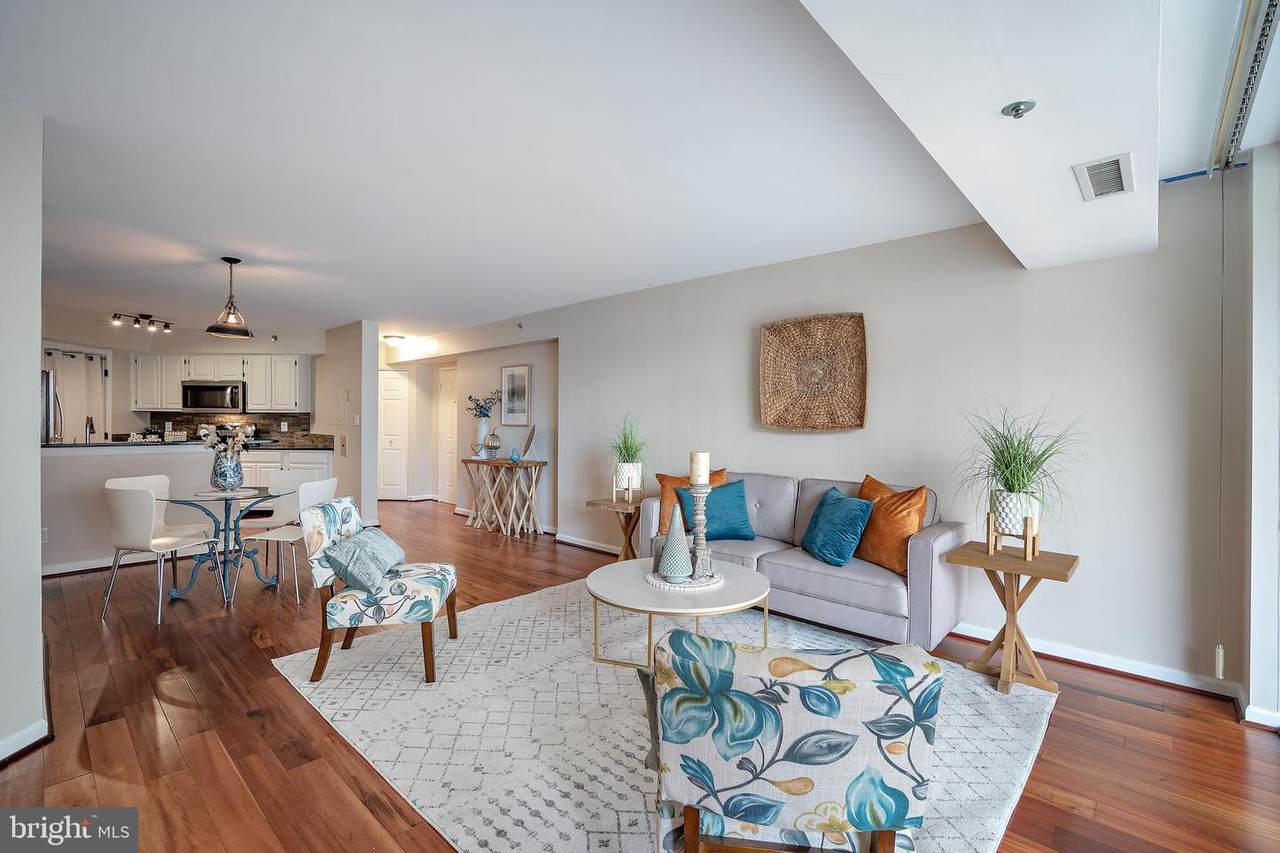 1200 Braddock Place - Photo 1