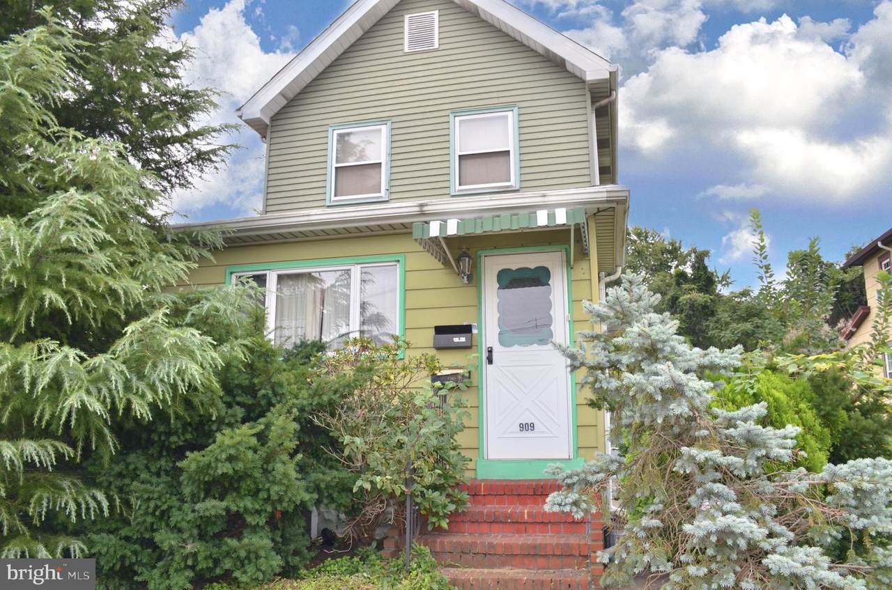 909 Crown Point Road - Photo 1