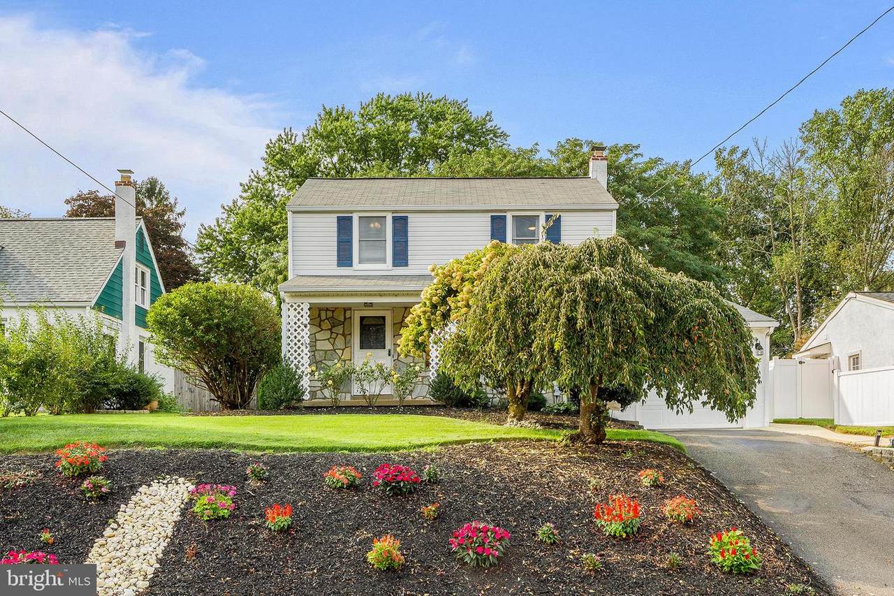 422 Fitzwatertown Road - Photo 1
