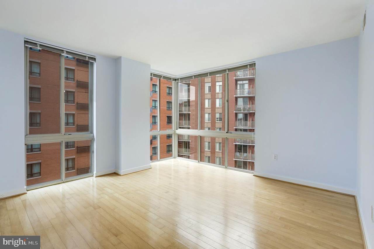 1000 New Jersey Avenue - Photo 1