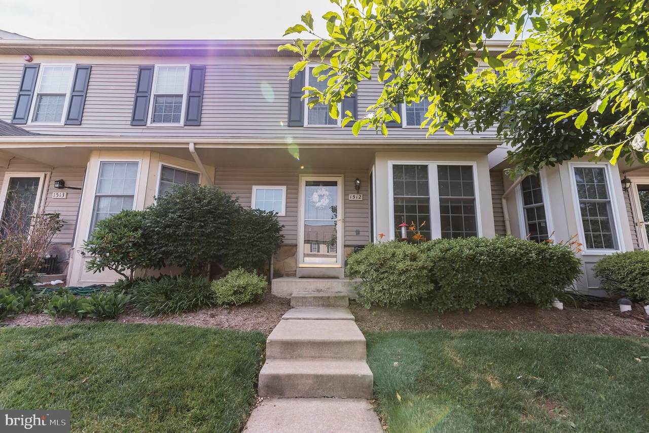 1512 Cumberland Court - Photo 1